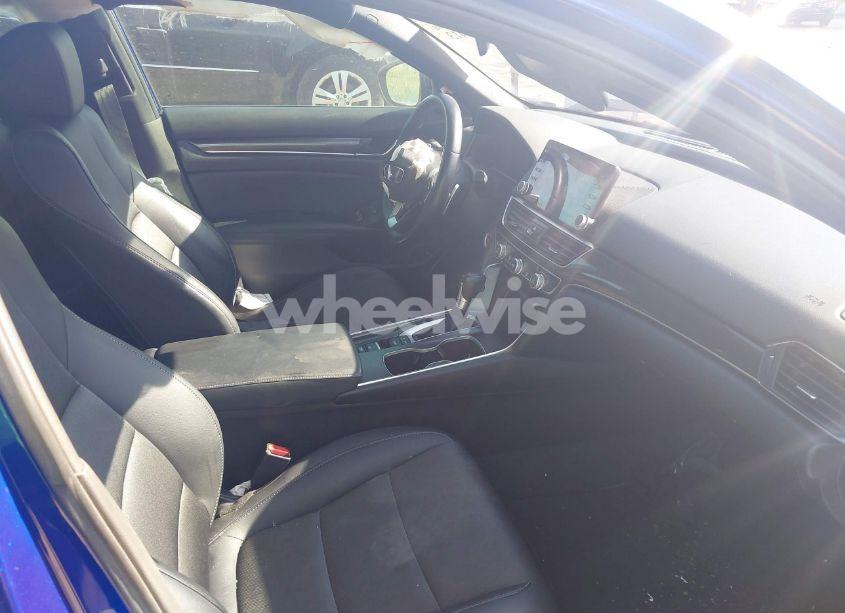 Photo 5 of 2021 Honda Accord SPORT (VIN 1HGCV1F32MA051295)