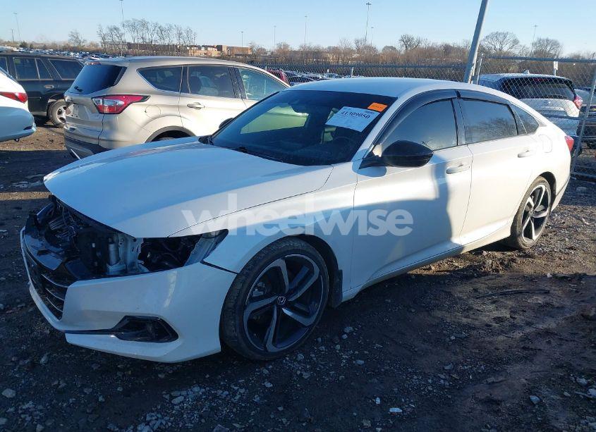 Photo 2 of 2022 Honda Accord SPORT (VIN 1HGCV1F32NA018203)