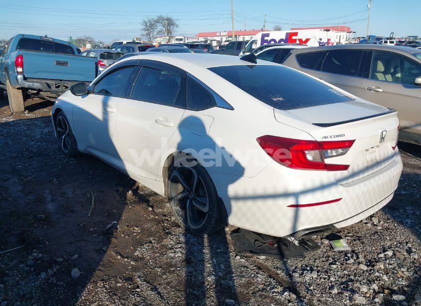 Photo 3 of 2022 Honda Accord SPORT (VIN 1HGCV1F32NA018203)