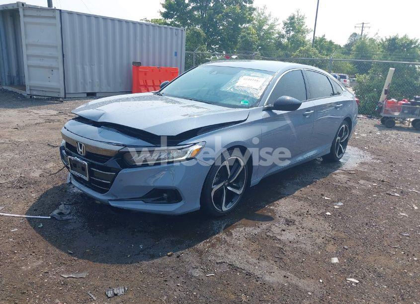 Photo 2 of 2022 Honda Accord SPORT (VIN 1HGCV1F32NA030769)