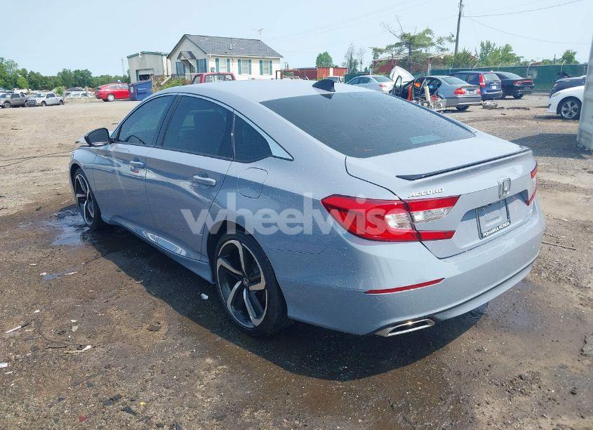 Photo 3 of 2022 Honda Accord SPORT (VIN 1HGCV1F32NA030769)