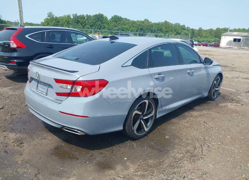 Photo 4 of 2022 Honda Accord SPORT (VIN 1HGCV1F32NA030769)