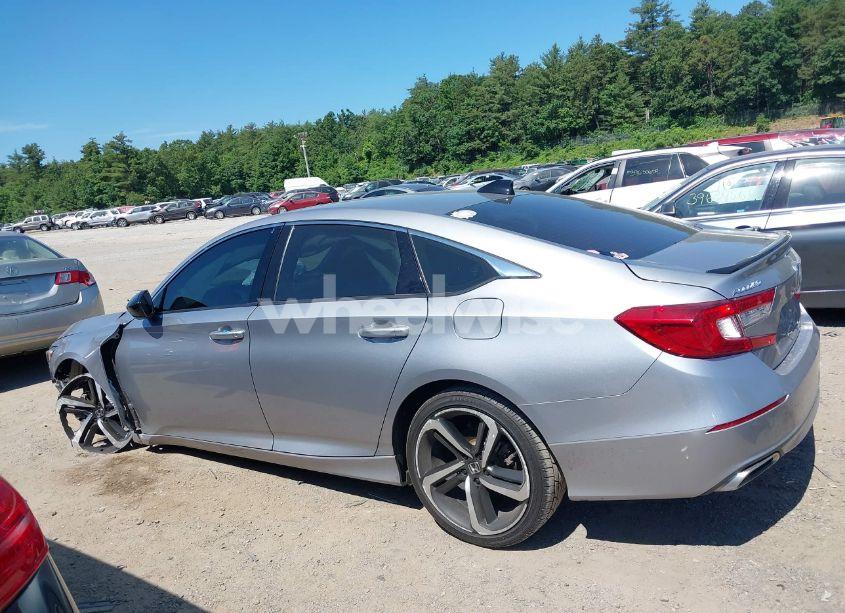 Photo 15 of 2022 Honda Accord SPORT (VIN 1HGCV1F32NA033798)