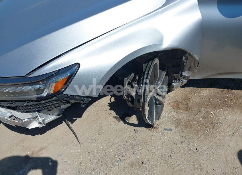 Photo 18 of 2022 Honda Accord SPORT (VIN 1HGCV1F32NA033798)