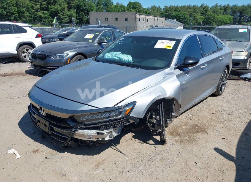 Photo 2 of 2022 Honda Accord SPORT (VIN 1HGCV1F32NA033798)