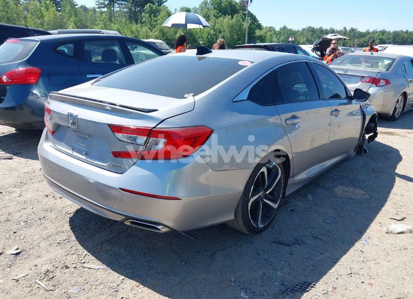 Photo 4 of 2022 Honda Accord SPORT (VIN 1HGCV1F32NA033798)
