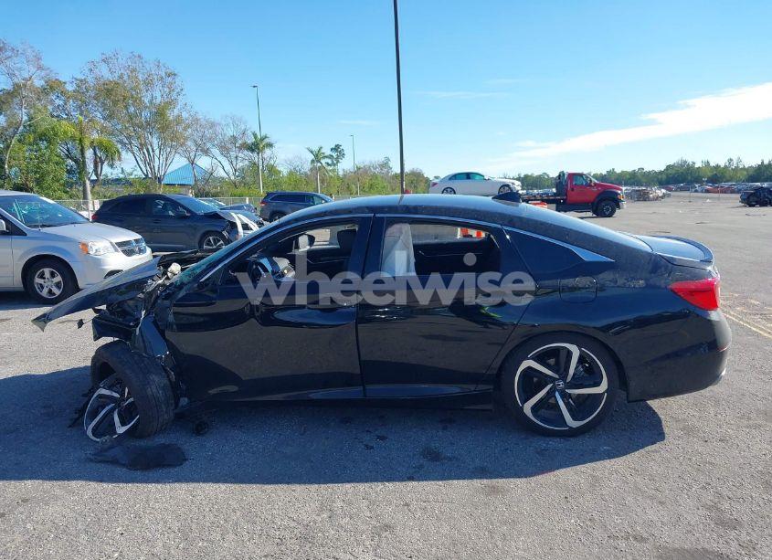 Photo 14 of 2022 Honda Accord SPORT (VIN 1HGCV1F32NA040136)