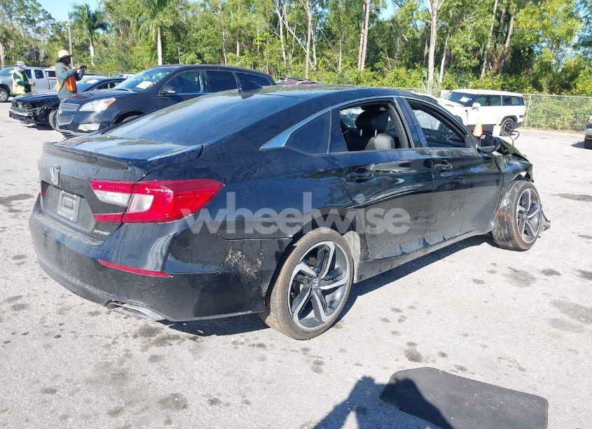 Photo 4 of 2022 Honda Accord SPORT (VIN 1HGCV1F32NA040136)