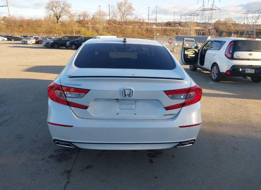 Photo 16 of 2022 Honda Accord SPORT (VIN 1HGCV1F32NA076943)