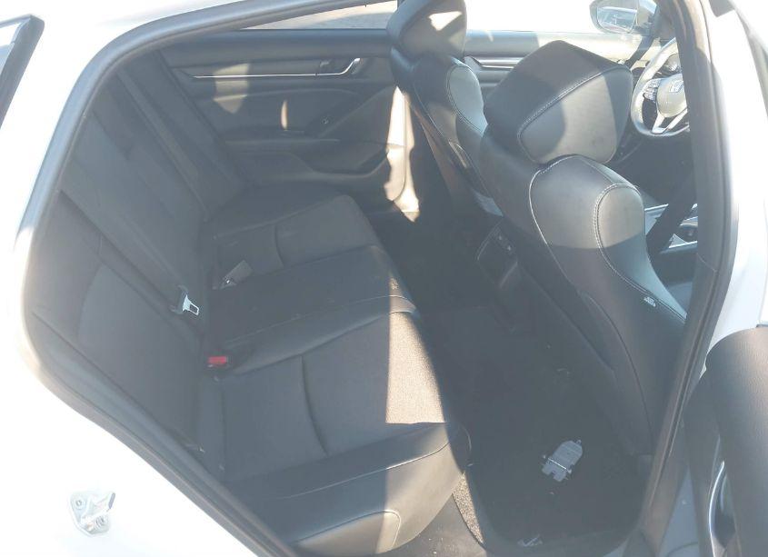 Photo 8 of 2022 Honda Accord SPORT (VIN 1HGCV1F32NA076943)