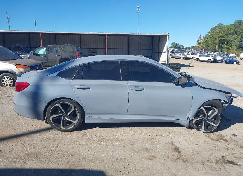 Photo 14 of 2022 Honda Accord SPORT (VIN 1HGCV1F32NA081107)