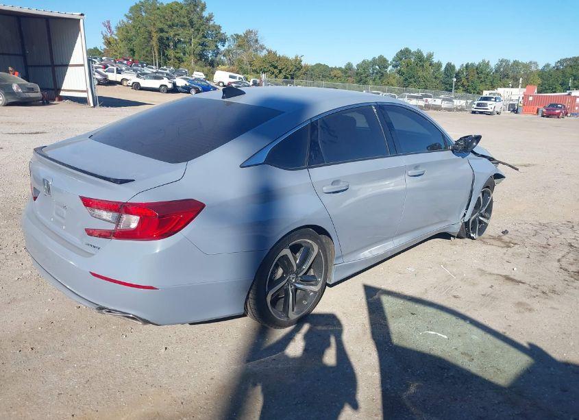 Photo 4 of 2022 Honda Accord SPORT (VIN 1HGCV1F32NA081107)