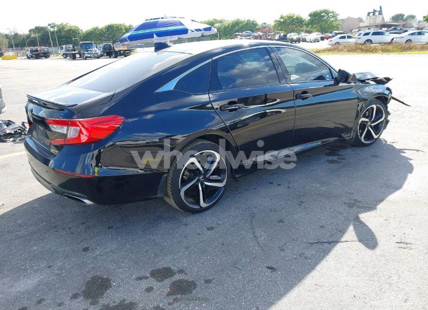 Photo 4 of 2022 Honda Accord SPORT (VIN 1HGCV1F32NA085822)