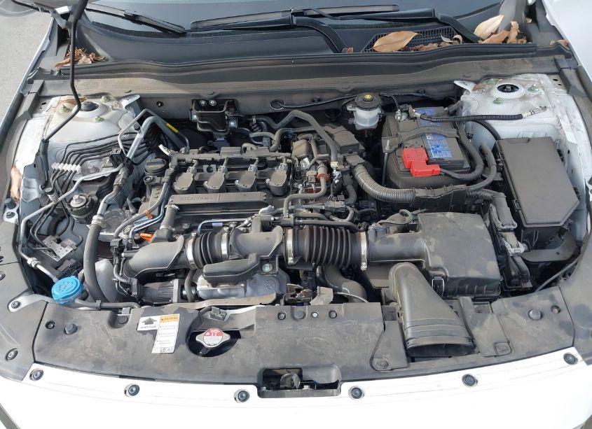 Photo 10 of 2022 Honda Accord SPORT (VIN 1HGCV1F32NA094990)