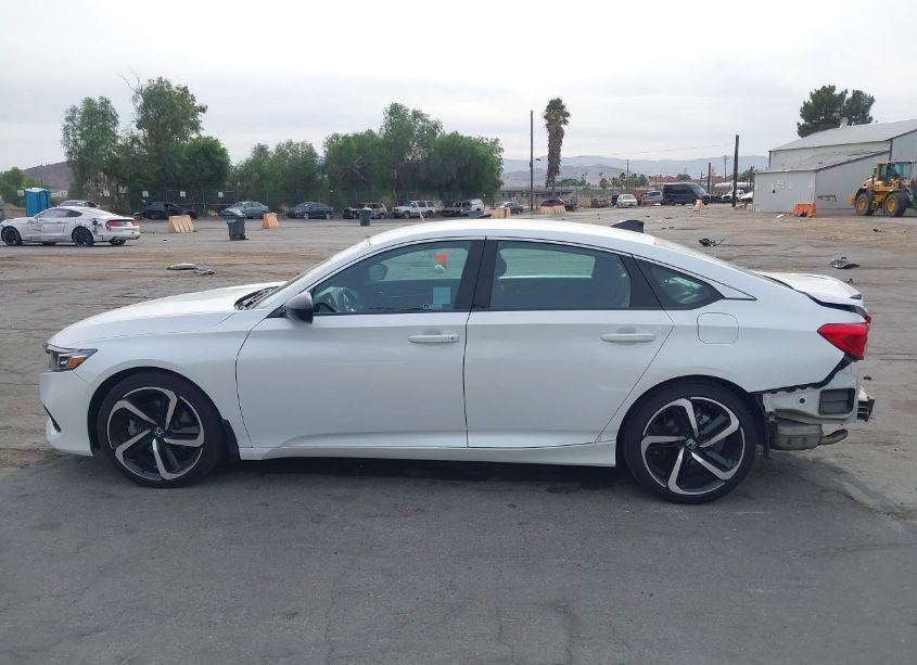 Photo 15 of 2022 Honda Accord SPORT (VIN 1HGCV1F32NA094990)