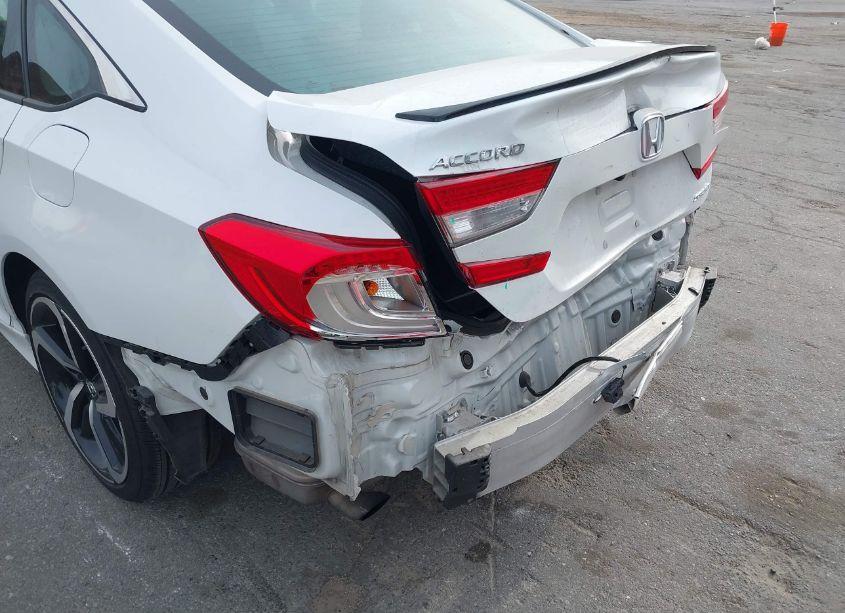 Photo 18 of 2022 Honda Accord SPORT (VIN 1HGCV1F32NA094990)