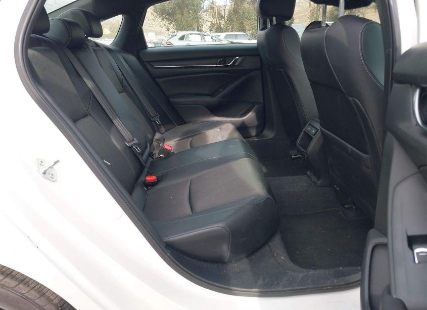 Photo 8 of 2022 Honda Accord SPORT (VIN 1HGCV1F32NA094990)
