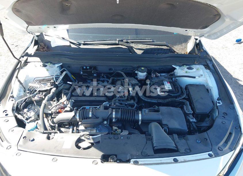 Photo 10 of 2022 Honda Accord SPORT (VIN 1HGCV1F32NA103929)