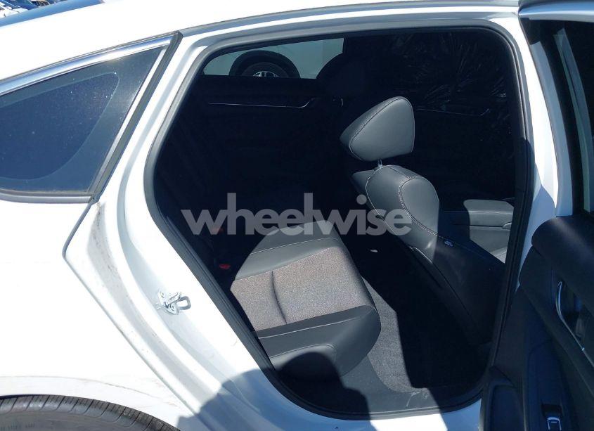 Photo 8 of 2022 Honda Accord SPORT (VIN 1HGCV1F32NA103929)