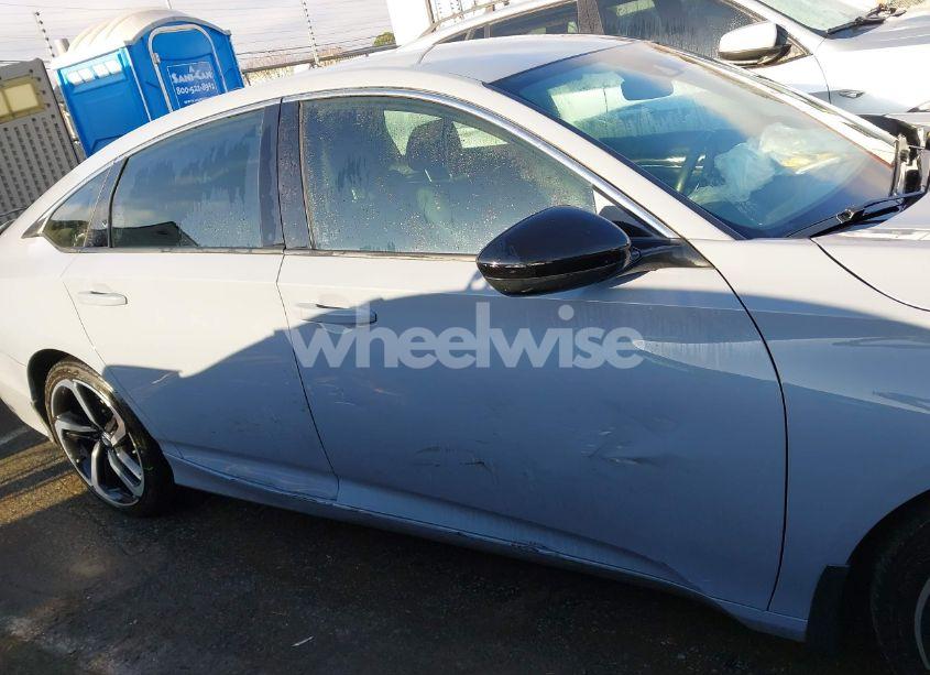 Photo 13 of 2022 Honda Accord SPORT (VIN 1HGCV1F32NA108841)