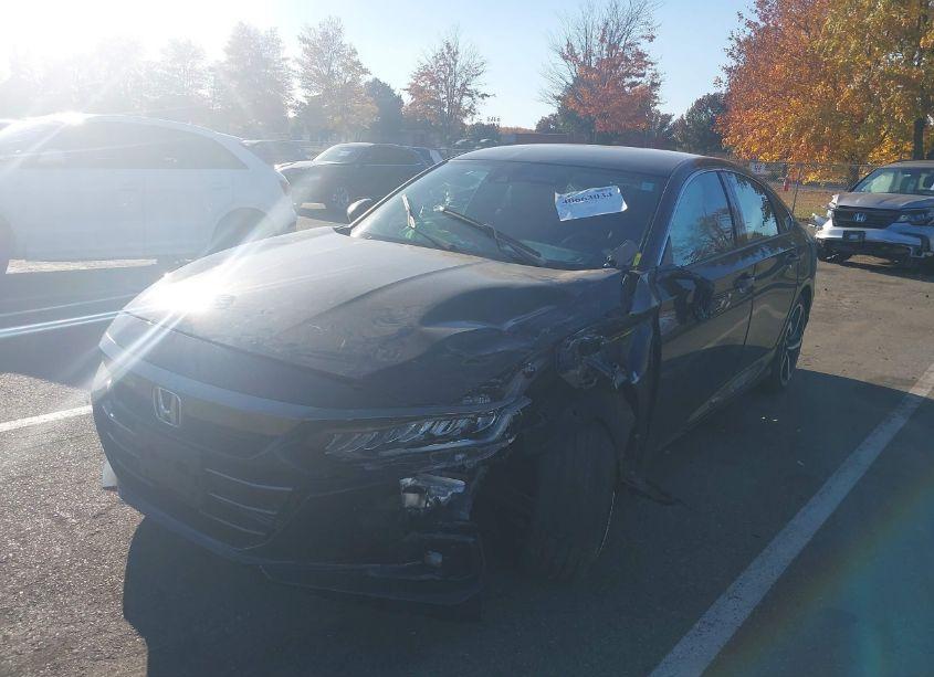 Photo 2 of 2022 Honda Accord SPORT (VIN 1HGCV1F32NA117877)