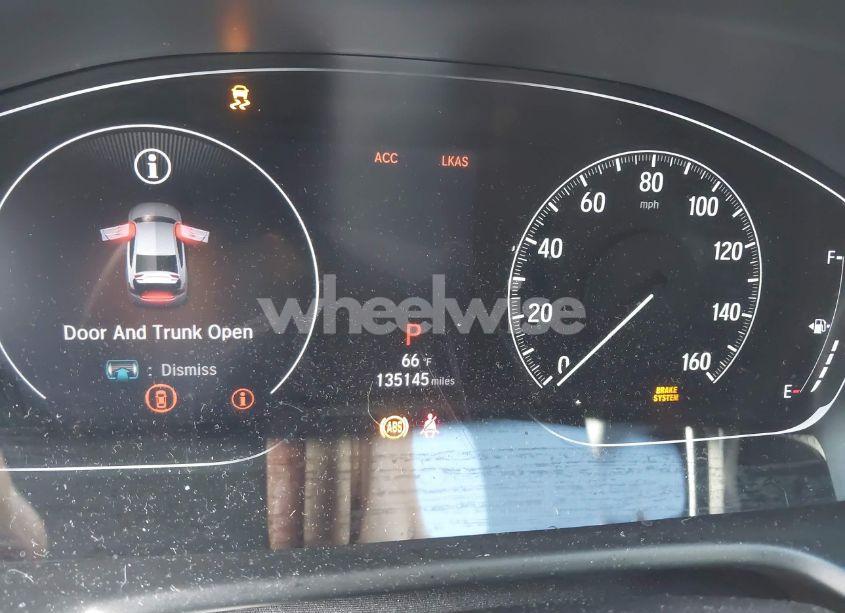 Photo 15 of 2018 Honda Accord SPORT (VIN 1HGCV1F33JA054573)