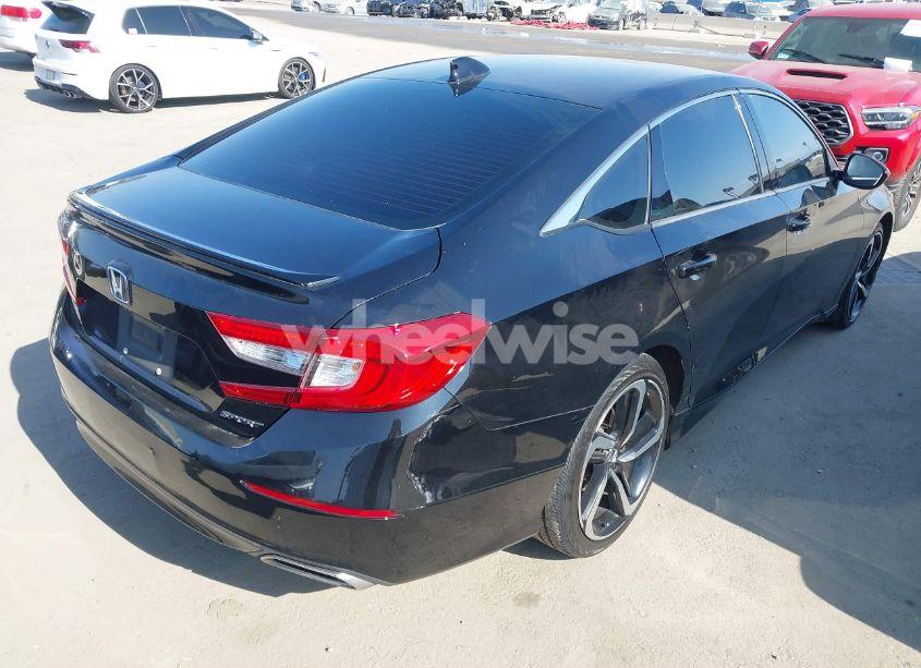 Photo 4 of 2018 Honda Accord SPORT (VIN 1HGCV1F33JA119972)