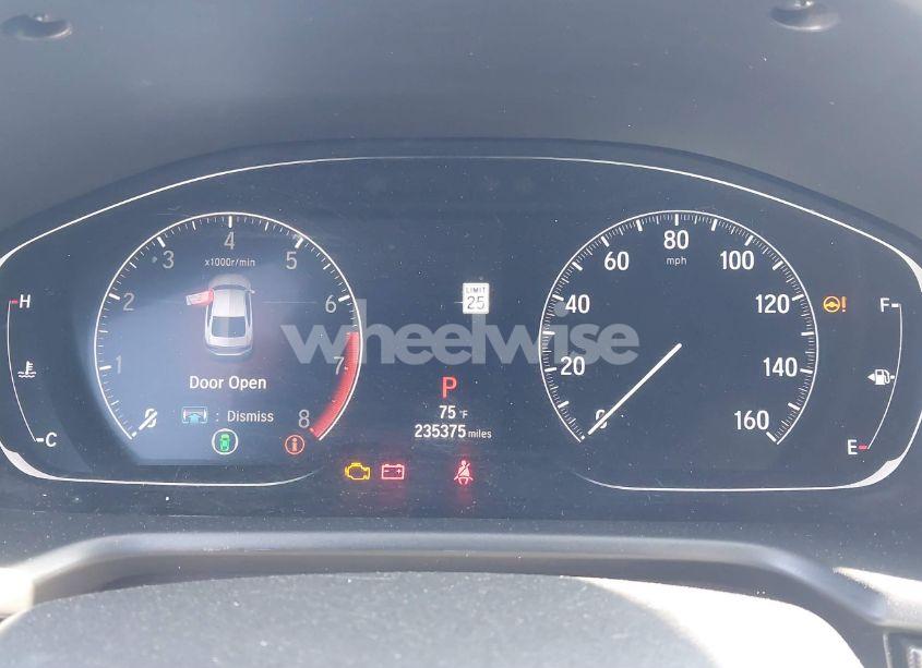 Photo 7 of 2018 Honda Accord SPORT (VIN 1HGCV1F33JA119972)