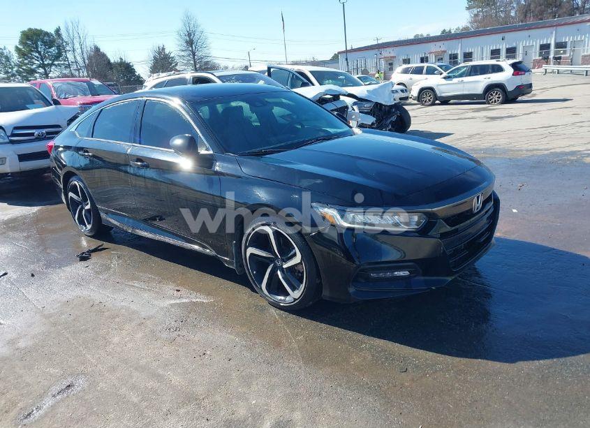 2018 Honda Accord SPORT (VIN 1HGCV1F33JA133273) main photo