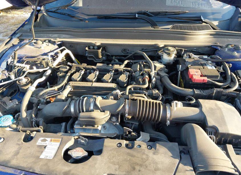 Photo 10 of 2018 Honda Accord SPORT (VIN 1HGCV1F33JA152664)