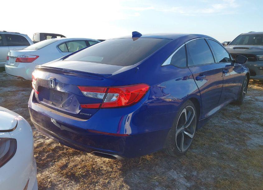 Photo 4 of 2018 Honda Accord SPORT (VIN 1HGCV1F33JA152664)