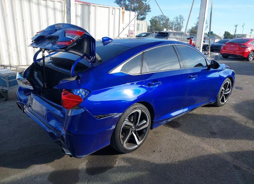 Photo 4 of 2018 Honda Accord SPORT (VIN 1HGCV1F33JA180206)