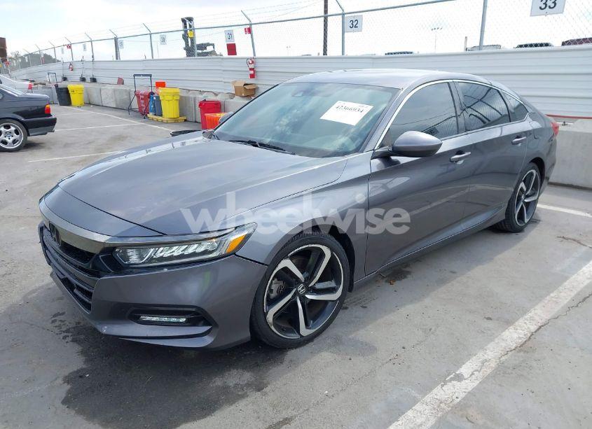 Photo 2 of 2018 Honda Accord SPORT (VIN 1HGCV1F33JA185048)