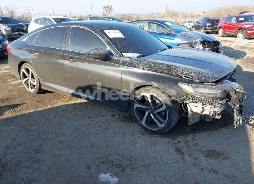 2018 Honda Accord SPORT (VIN 1HGCV1F33JA185731) main photo