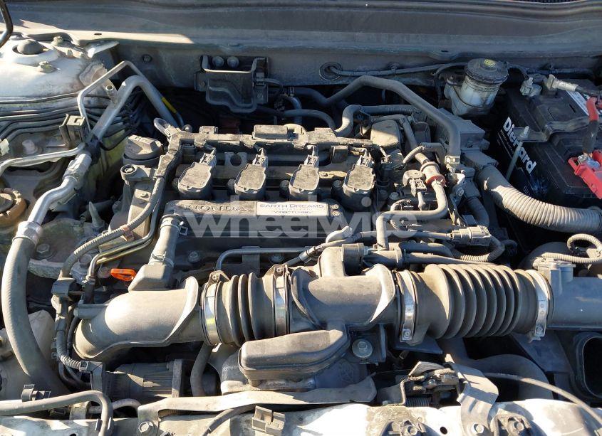 Photo 10 of 2018 Honda Accord SPORT (VIN 1HGCV1F33JA185731)