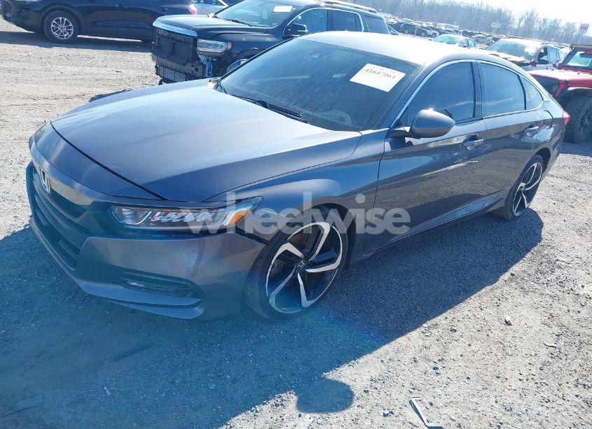 Photo 2 of 2018 Honda Accord SPORT (VIN 1HGCV1F33JA200387)