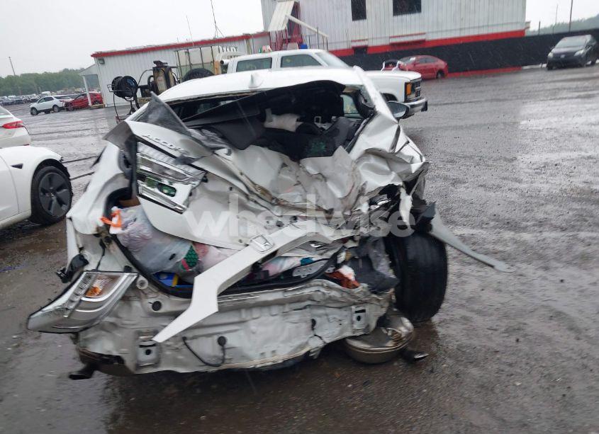 Photo 16 of 2018 Honda Accord SPORT (VIN 1HGCV1F33JA208053)