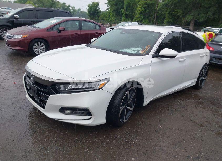 Photo 2 of 2018 Honda Accord SPORT (VIN 1HGCV1F33JA208053)