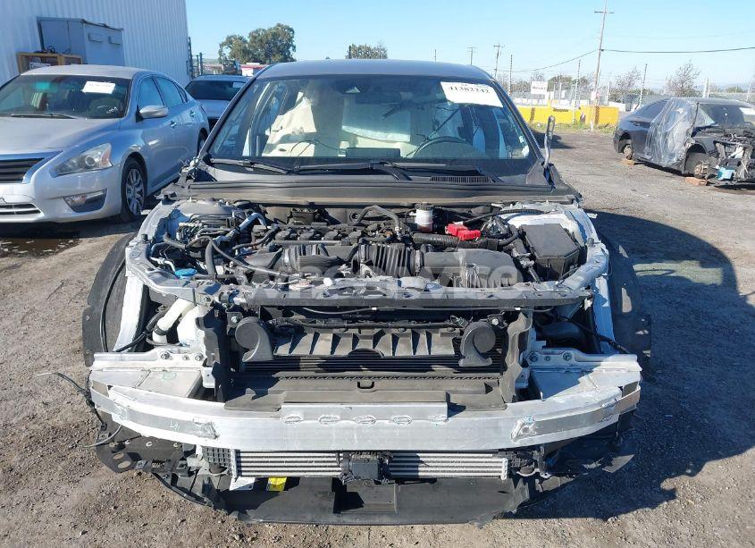 Photo 12 of 2018 Honda Accord SPORT (VIN 1HGCV1F33JA222504)