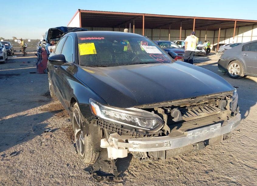 2018 Honda Accord SPORT (VIN 1HGCV1F33JA227279) main photo