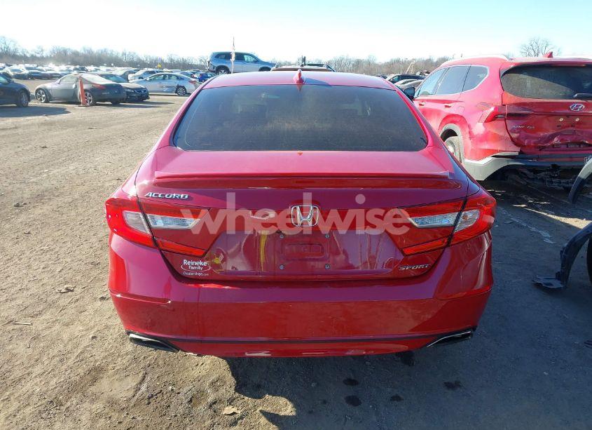 Photo 15 of 2018 Honda Accord SPORT (VIN 1HGCV1F33JA237813)