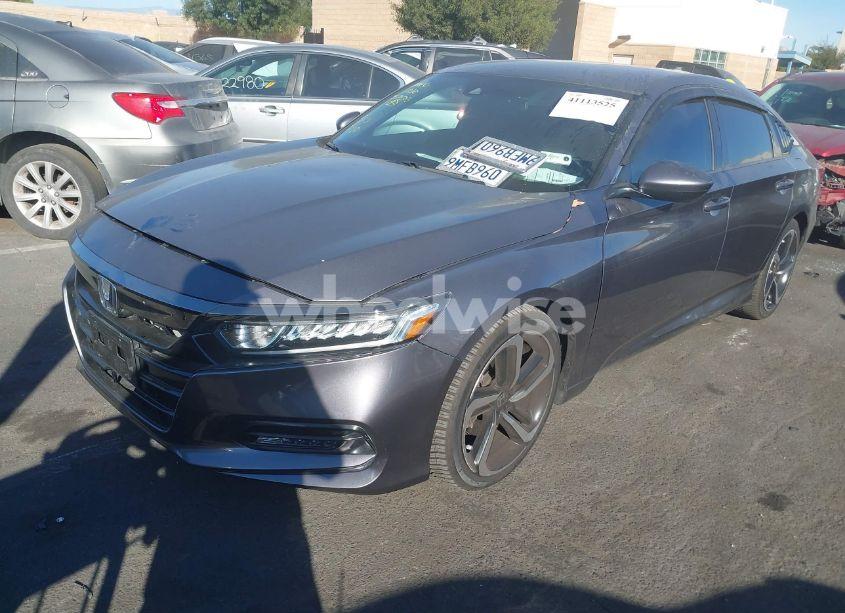 Photo 14 of 2018 Honda Accord SPORT (VIN 1HGCV1F33JA240727)