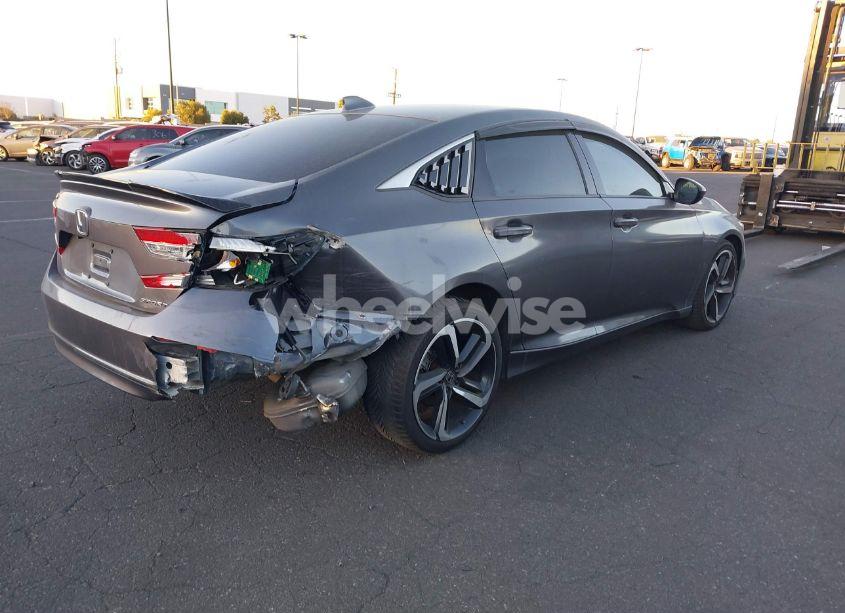 Photo 4 of 2018 Honda Accord SPORT (VIN 1HGCV1F33JA240727)