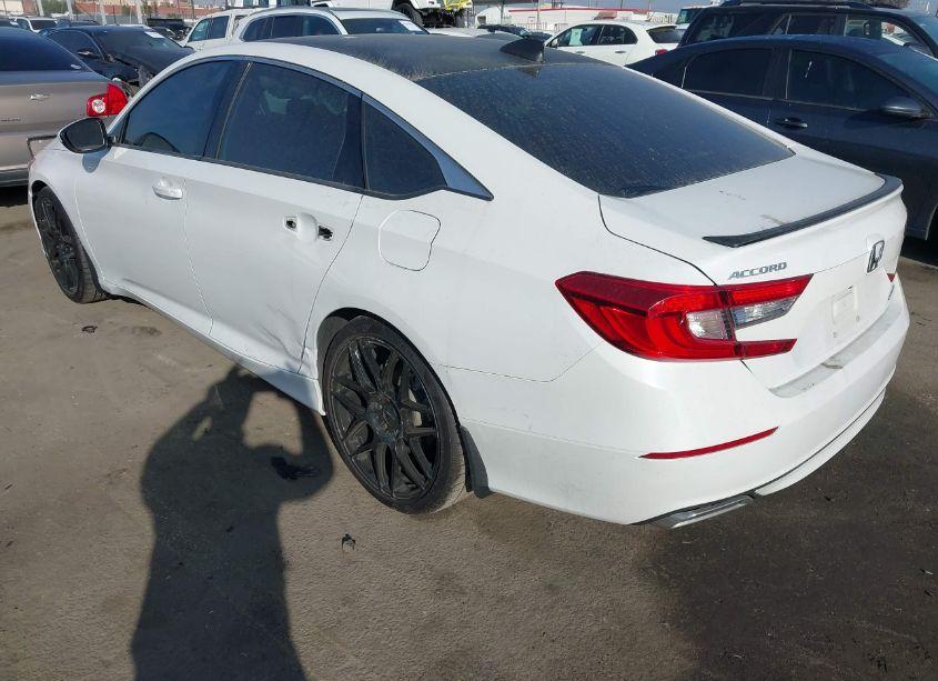 Photo 3 of 2018 Honda Accord SPORT (VIN 1HGCV1F33JA244065)