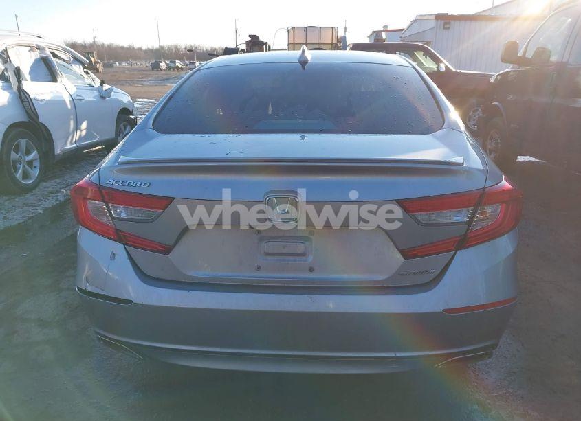 Photo 16 of 2019 Honda Accord SPORT (VIN 1HGCV1F33KA004533)
