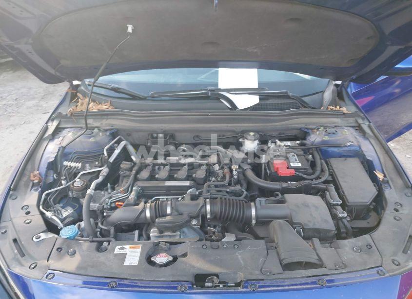 Photo 10 of 2019 Honda Accord SPORT (VIN 1HGCV1F33KA054641)