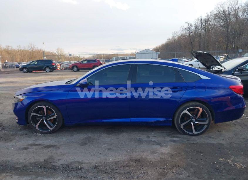 Photo 13 of 2019 Honda Accord SPORT (VIN 1HGCV1F33KA054641)