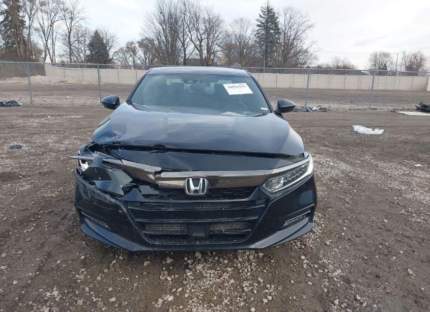 Photo 12 of 2019 Honda Accord SPORT (VIN 1HGCV1F33KA064036)