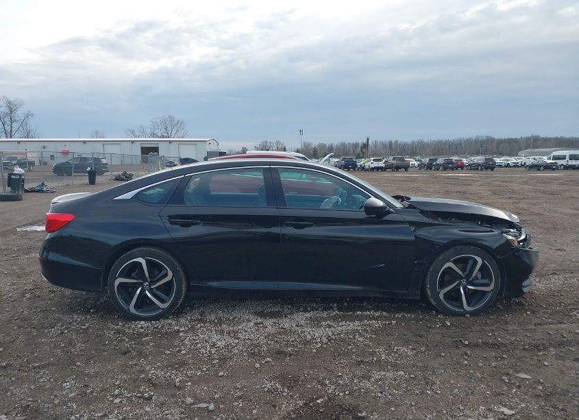 Photo 13 of 2019 Honda Accord SPORT (VIN 1HGCV1F33KA064036)