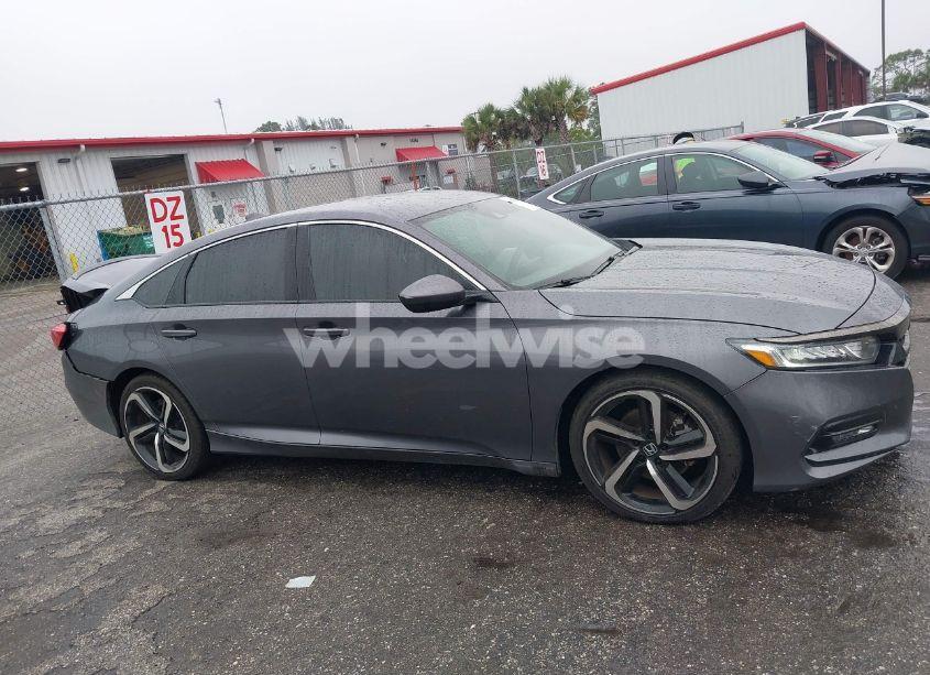 Photo 13 of 2019 Honda Accord SPORT (VIN 1HGCV1F33KA084092)